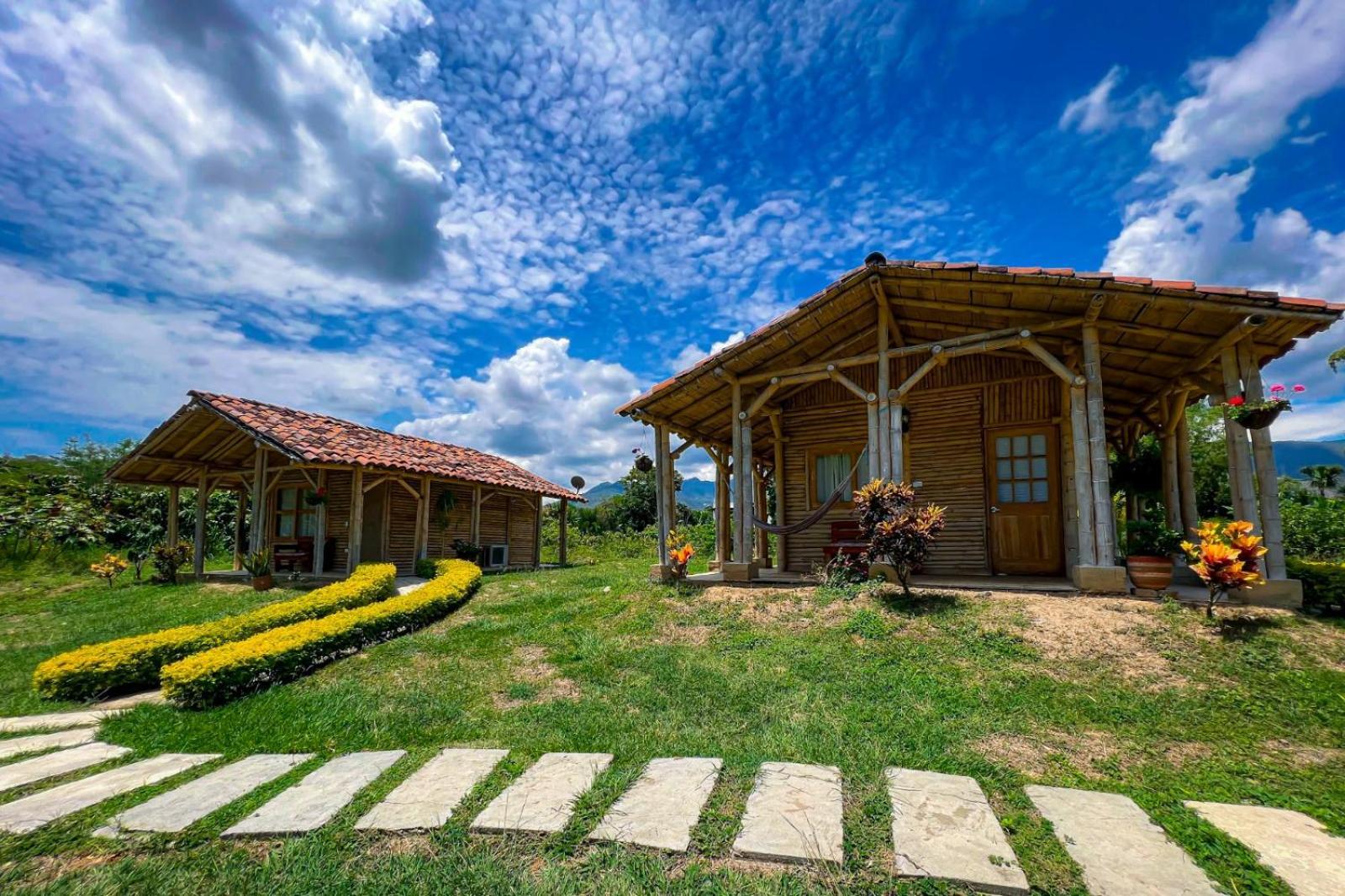 Hotel Campestre Campos Verdes Roldanillo Esterno foto